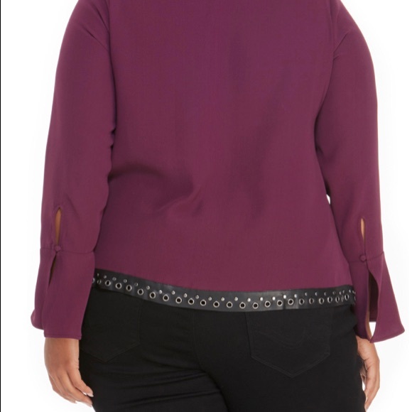 Rebel Wilson X Angel STUDDED FAUX LEATHER TRIM TOP IN WINTER BLOOM Size 2x - Picture 2 of 3